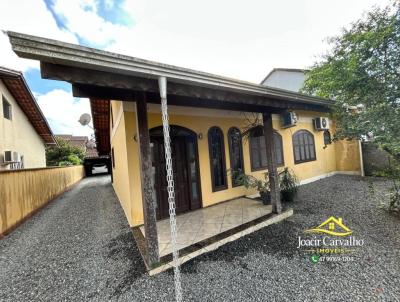Casa para Venda, em Joinville, bairro Morro do Meio, 3 dormit�rios, 2 banheiros, 1 su�te, 2 vagas
